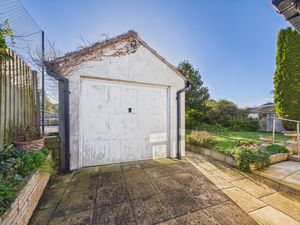 Detached Garage- click for photo gallery